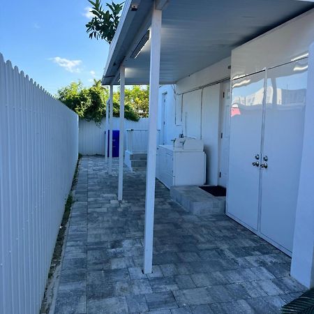 Modern Apartment Near Wynwood! Маями Екстериор снимка